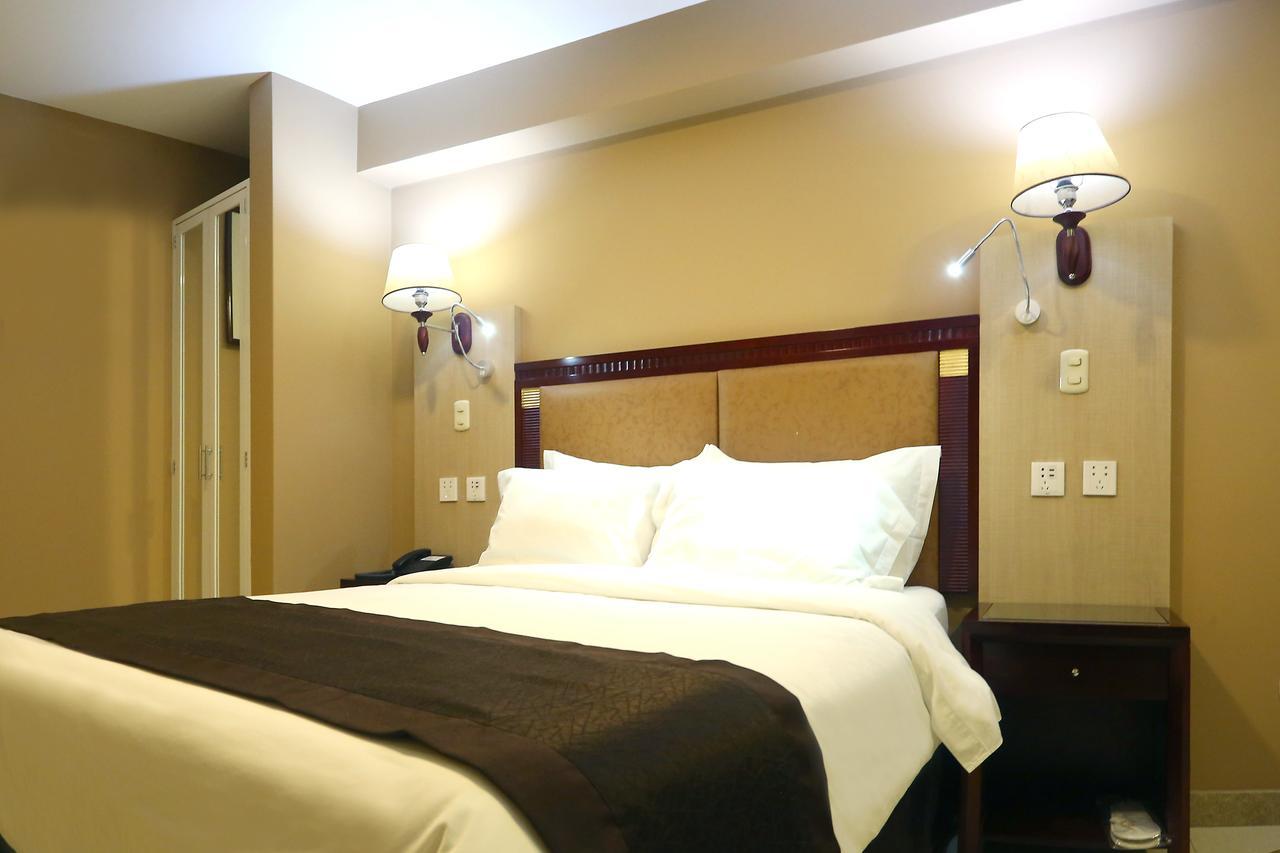 Gran Mundo & Hotel 3*