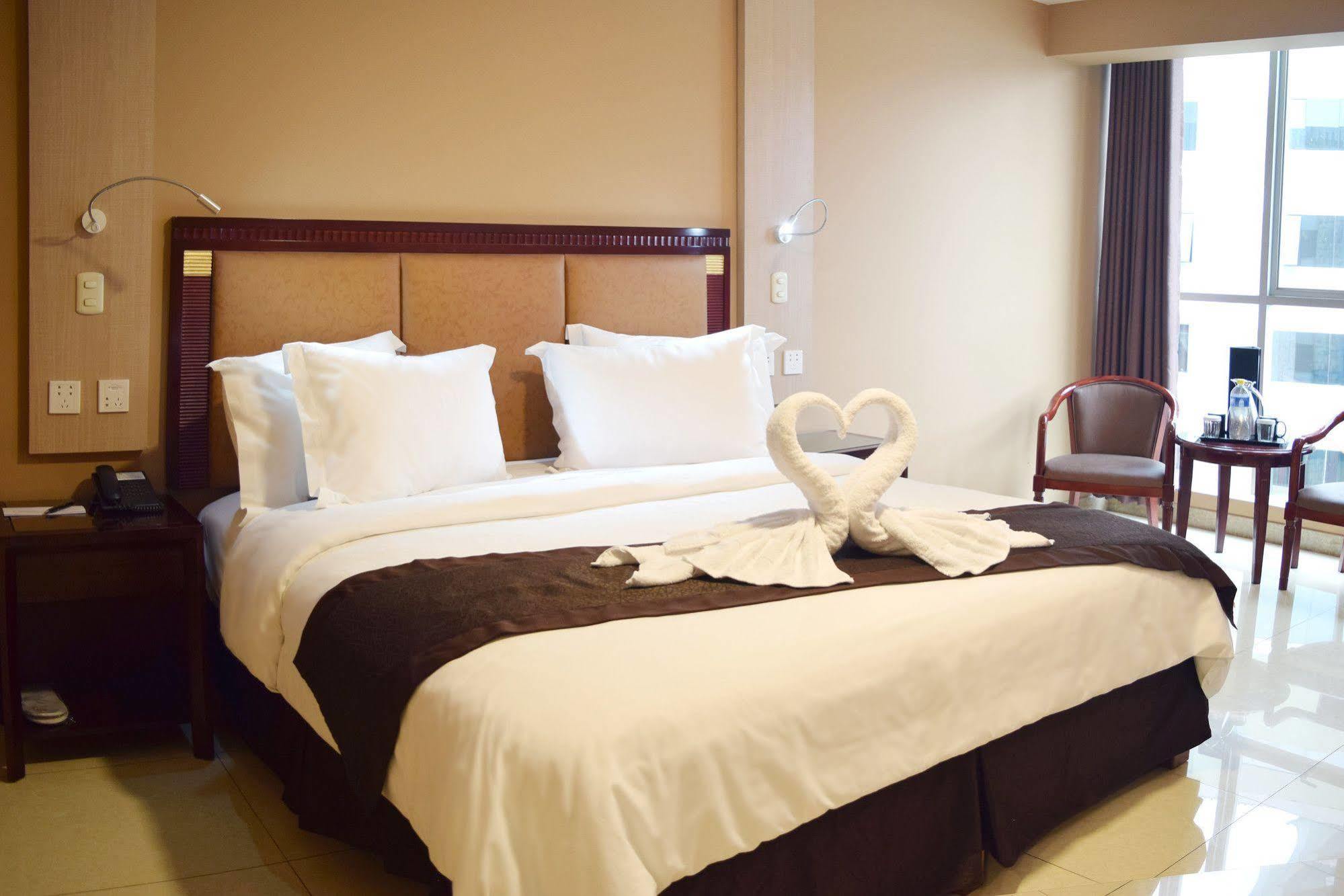 Gran Mundo & Hotel